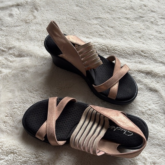 Skechers Rose Gold Wedge Sandals | Comfort Platform Strappy Slides Size 6 - Picture 4 of 10